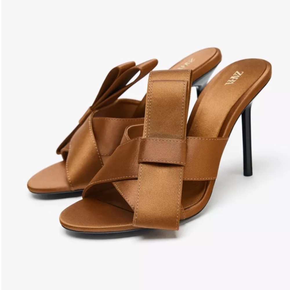 Zara Women's Brown Heel Sandals With Side Bow- NWT
